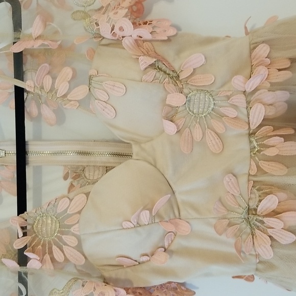 NWT floral mini dress size Small - Picture 7 of 10